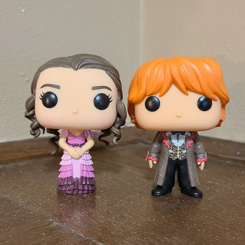 Funko Pop - Harry Potter - #11 & #12 - Hermione and Ron Yule Ball dress